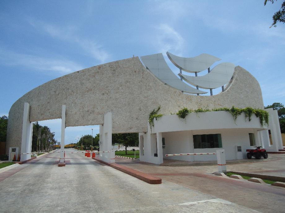 lagos del sol, Benito Juárez, Quintana Roo, 77500, Mexico, 4 Bedrooms Bedrooms, ,4 BathroomsBathrooms,Residential,For Sale,lagos del sol,1655843