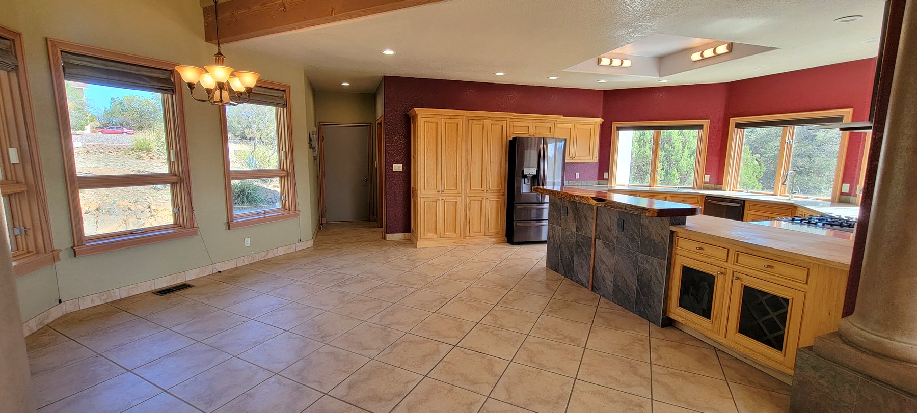 Silver City, New Mexico, 88061, United States, 4 Bedrooms Bedrooms, ,5 BathroomsBathrooms,Residential,For Sale,1973737