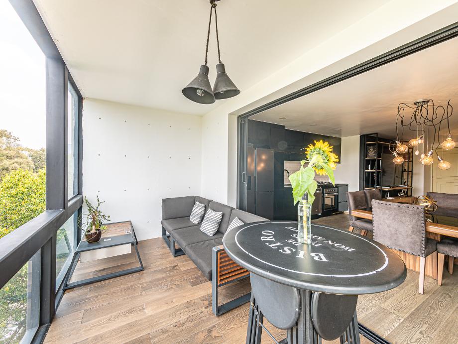 Cuauhtémoc, Ciudad de México, 06170, Mexico, 2 Bedrooms Bedrooms, ,3 BathroomsBathrooms,Residential,For Sale,1918021