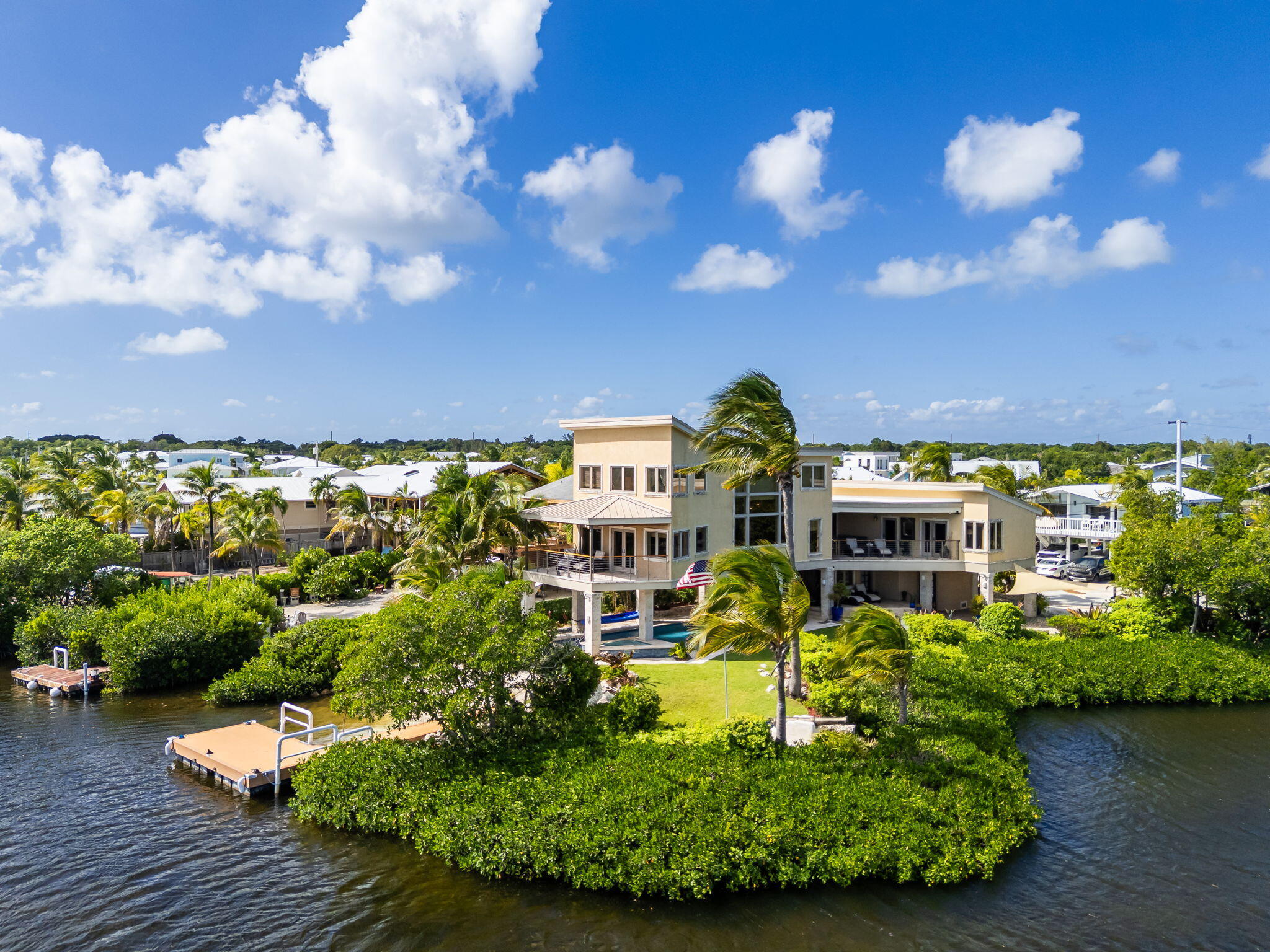 Blue Heron Ln, Key Largo, FL 33037