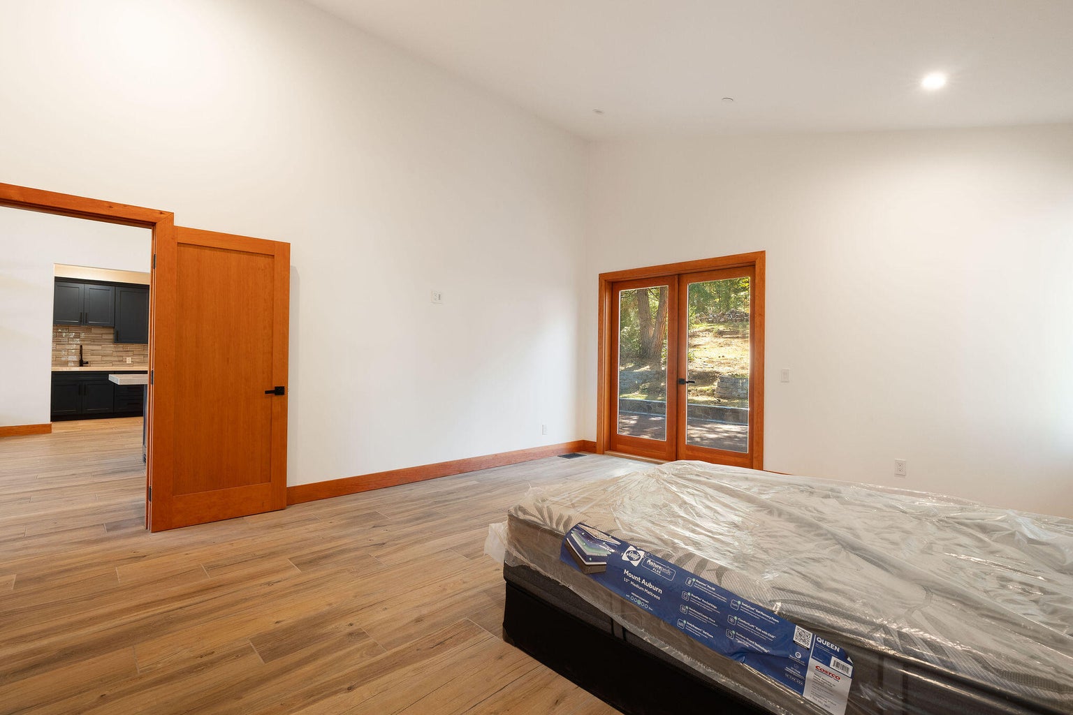 Idyllwild, California, 92549, United States, 3 Bedrooms Bedrooms, ,2 BathroomsBathrooms,Residential,For Sale,1974453