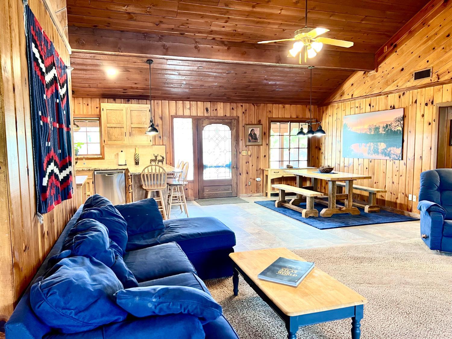 North Fork, California, 93643, United States, 3 Bedrooms Bedrooms, ,2 BathroomsBathrooms,Residential,For Sale,1977049