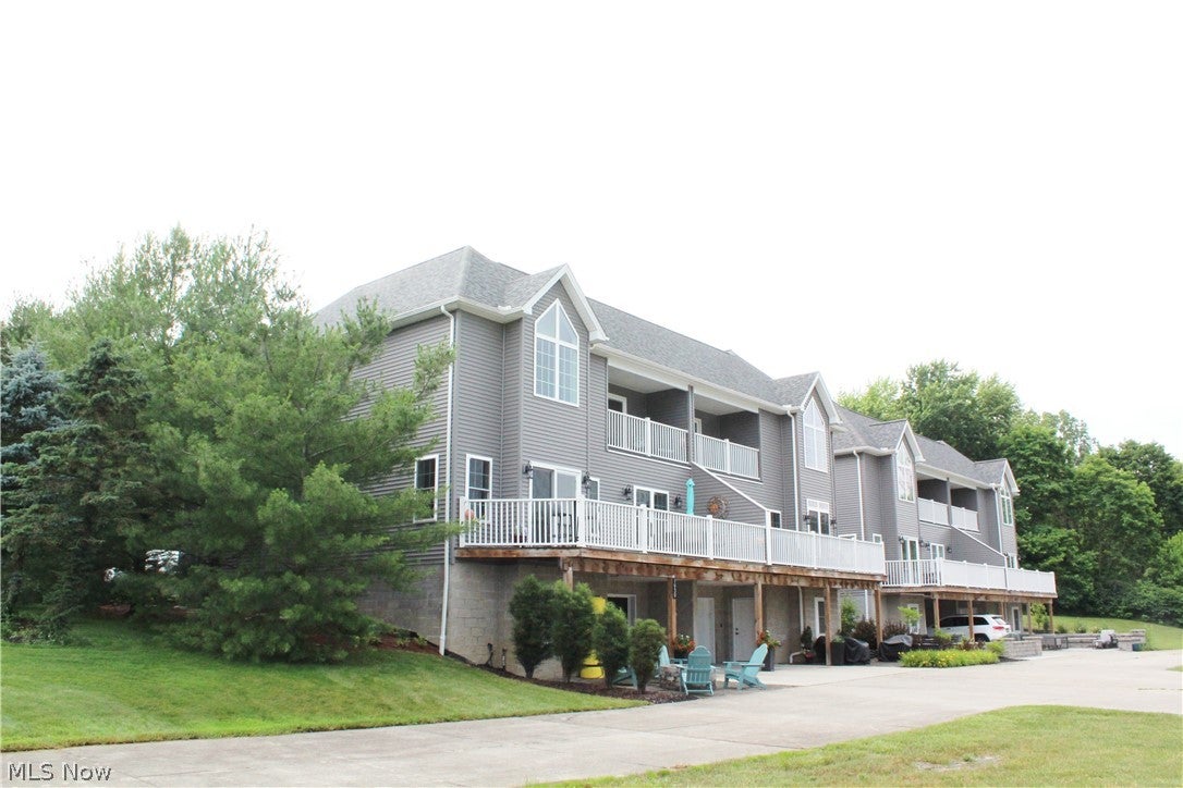 Lake Milton, Ohio, 44429, United States, 3 Bedrooms Bedrooms, ,3 BathroomsBathrooms,Residential,For Sale,2024644