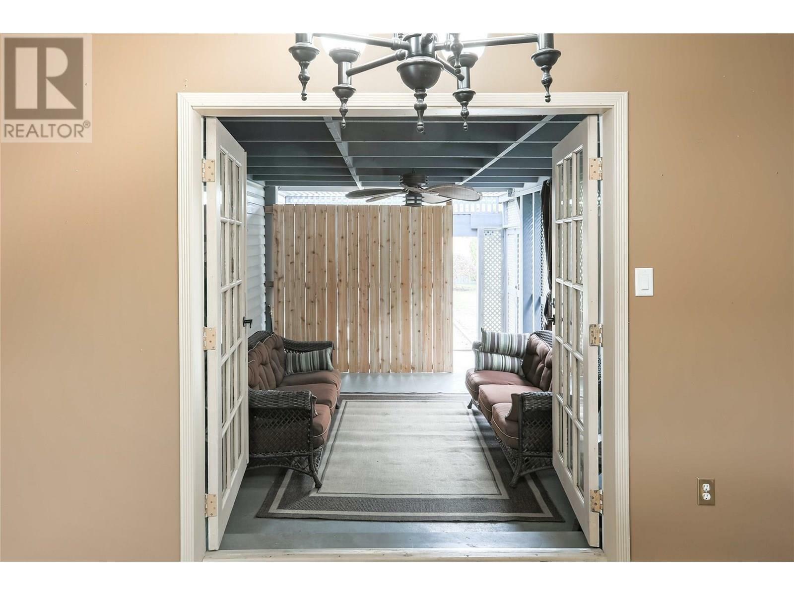 KELOWNA, British Columbia, V1Y 7C9, CA, 2 Bedrooms Bedrooms, ,2 BathroomsBathrooms,Residential,For Sale,1874536
