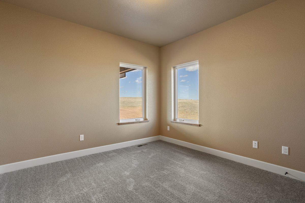 Cheyenne, Wyoming, 82009, United States, 3 Bedrooms Bedrooms, ,2 BathroomsBathrooms,Residential,For Sale,1905724