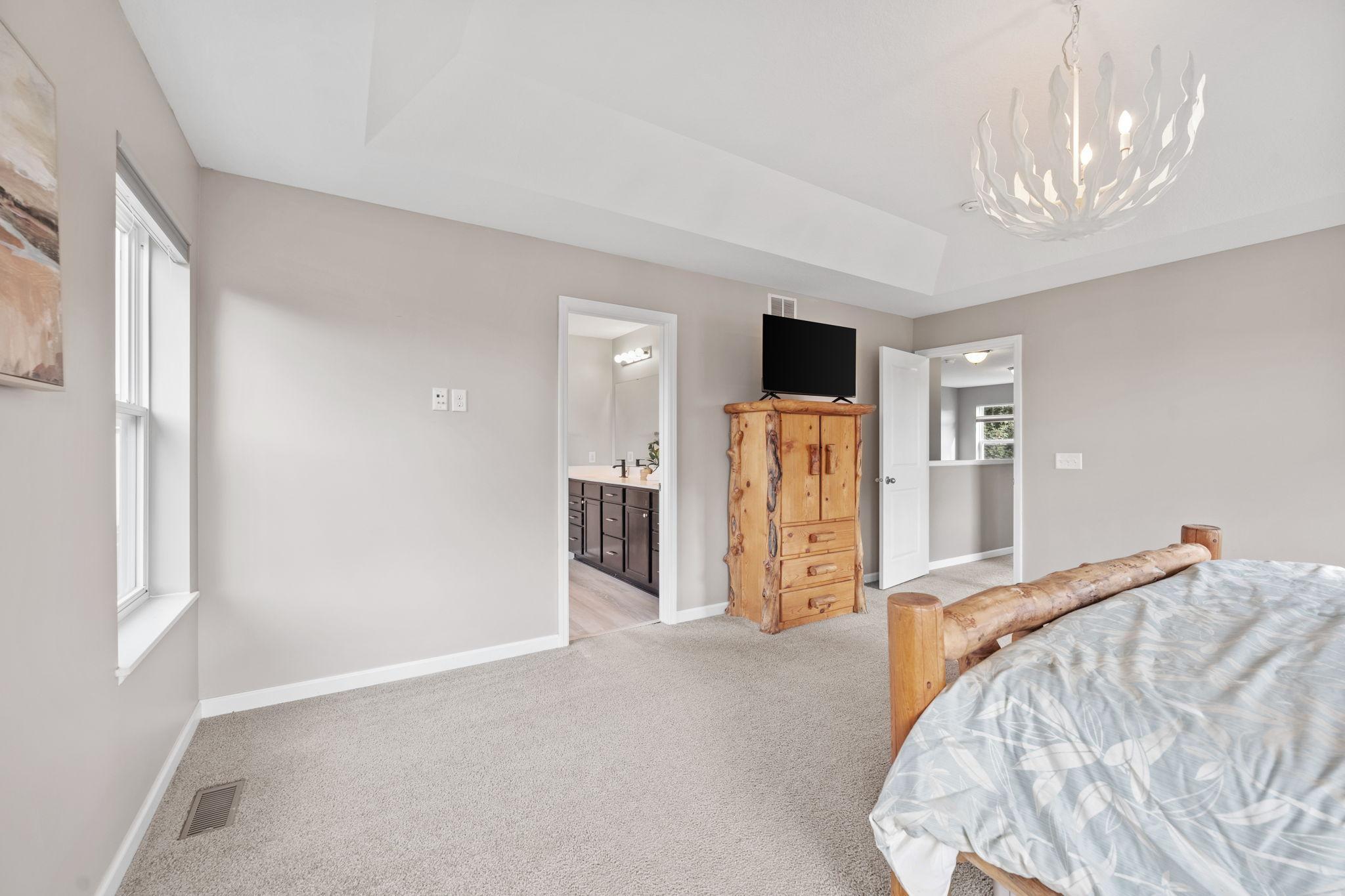 Lakeville, Minnesota, 55044, United States, 4 Bedrooms Bedrooms, ,3 BathroomsBathrooms,Residential,For Sale,1992013