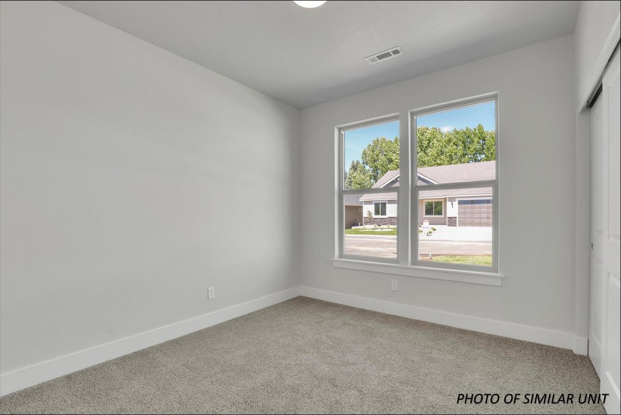 Deer Park, Washington, 99006, United States, 3 Bedrooms Bedrooms, ,2 BathroomsBathrooms,Residential,For Sale,1848414