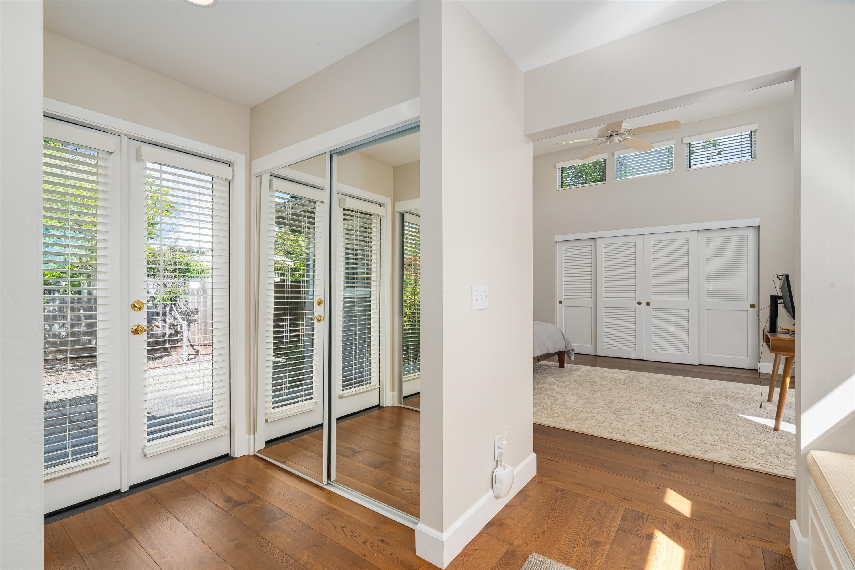  960 Lark Ave - 物件實景