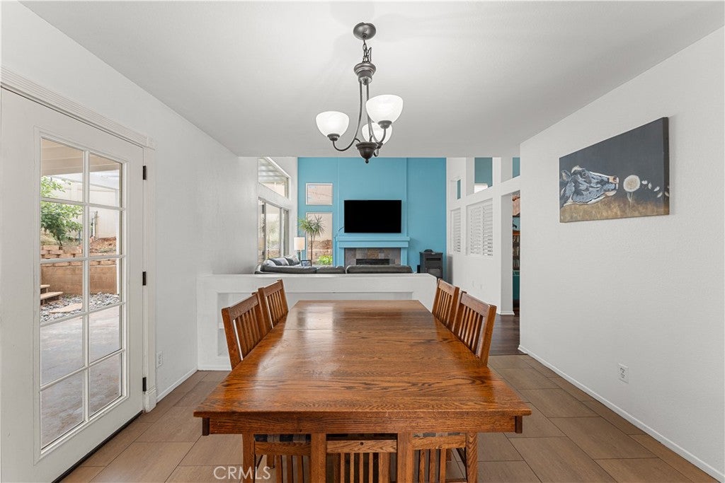 Yucaipa, California, 92399, United States, 5 Bedrooms Bedrooms, ,3 BathroomsBathrooms,Residential,For Sale,1943197
