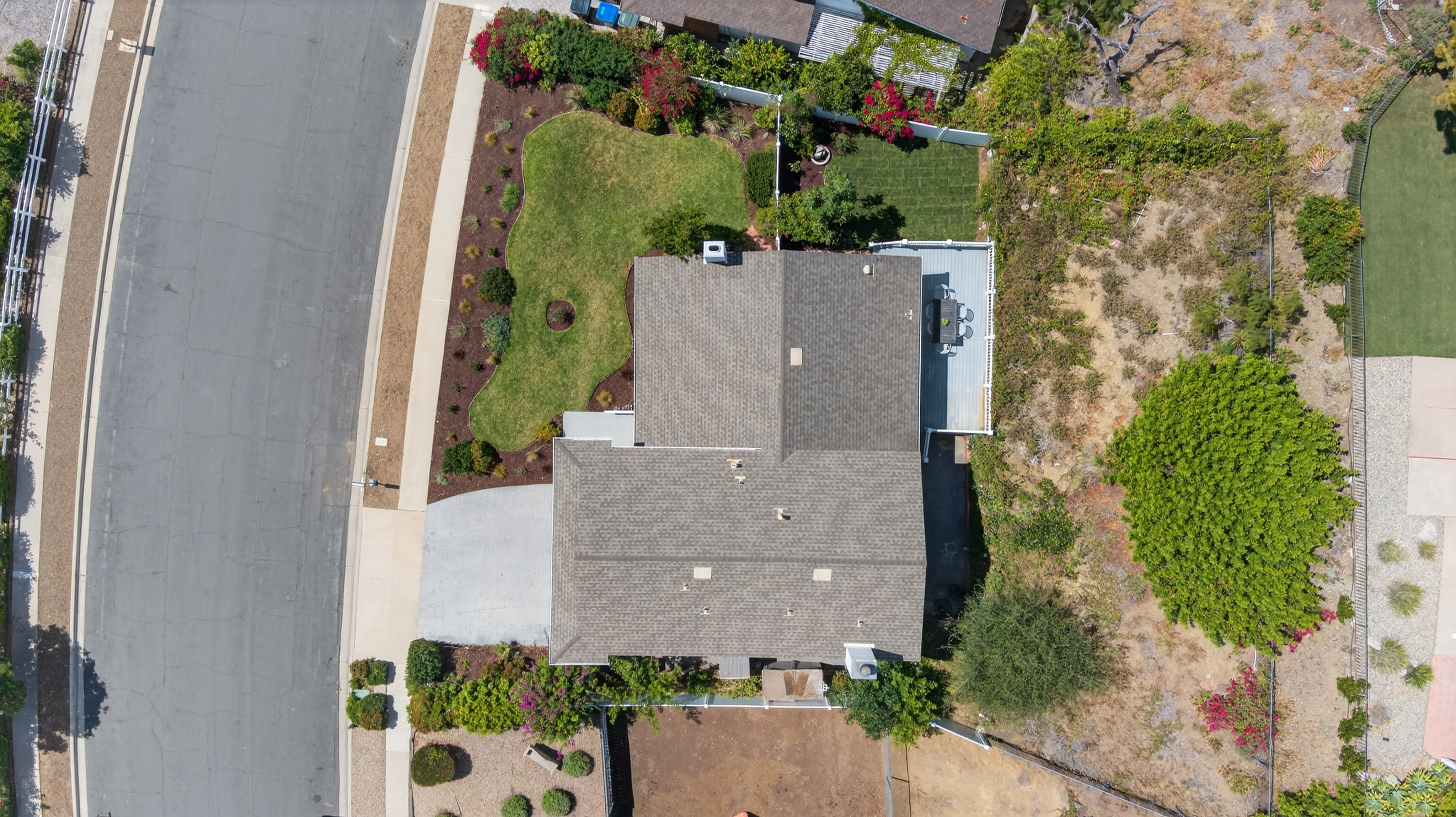  921 Calle Pinata, Thousand Oaks, CA 91360 - 物件實景