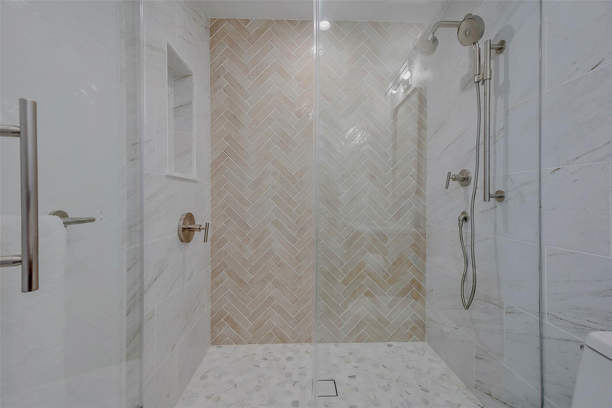 Greenport, New York, 11944, United States, 3 Bedrooms Bedrooms, ,3 BathroomsBathrooms,Residential,For Sale,1823554
