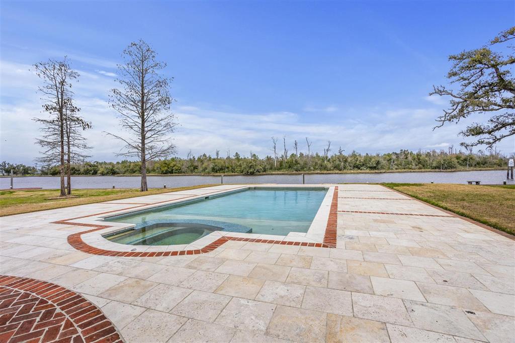 Lake Charles, Louisiana, 70605, United States, 4 Bedrooms Bedrooms, ,6 BathroomsBathrooms,Residential,For Sale,2026248