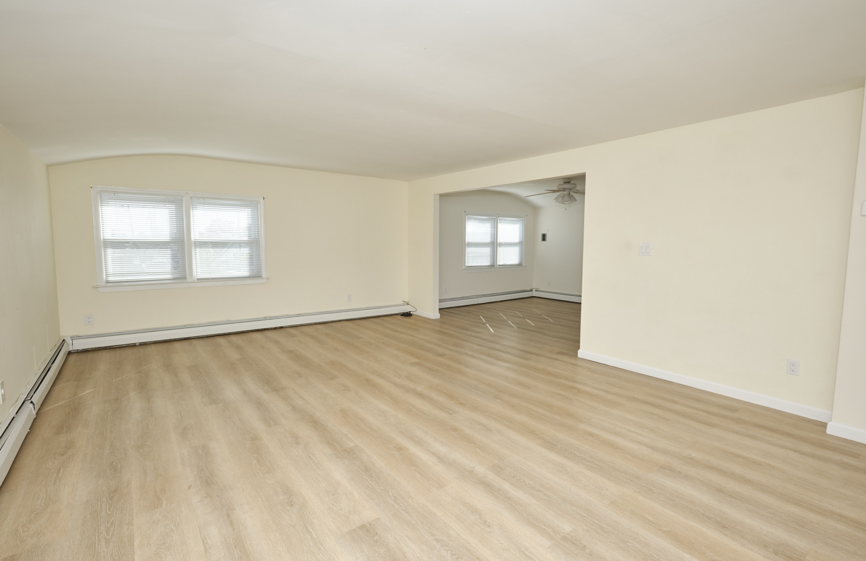 Elmont, New York, 11003, United States, 5 Bedrooms Bedrooms, ,2 BathroomsBathrooms,Residential,For Sale,1981146