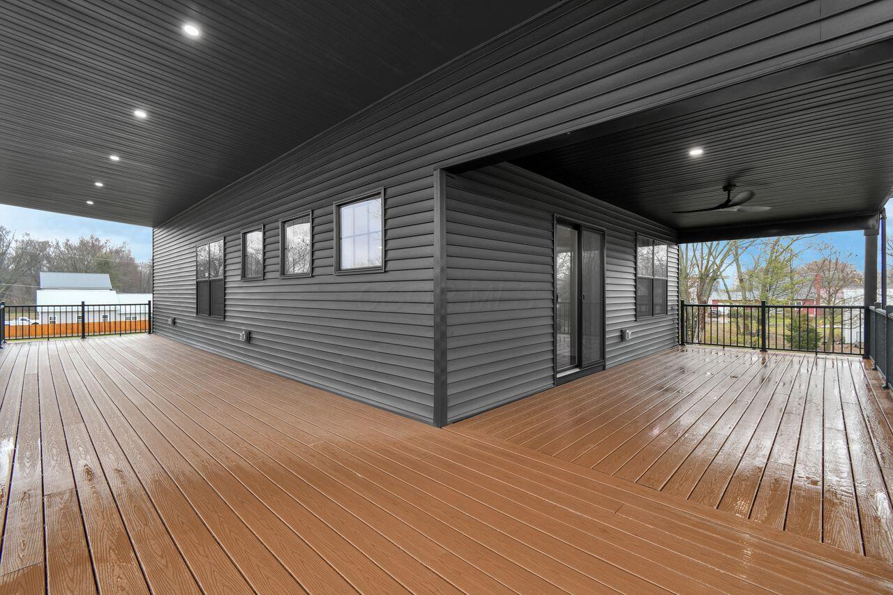 Thornville, Ohio, 43076, United States, 4 Bedrooms Bedrooms, ,4 BathroomsBathrooms,Residential,For Sale,1998970