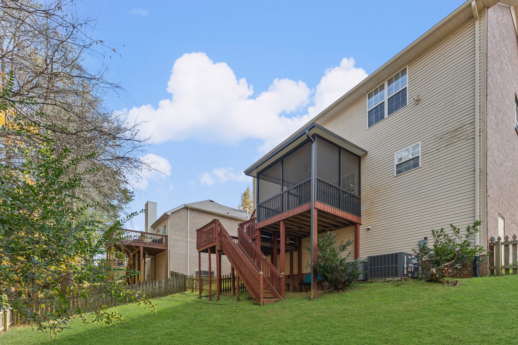 Antioch, Tennessee, 37013, United States, 3 Bedrooms Bedrooms, ,3 BathroomsBathrooms,Residential,For Sale,1994607