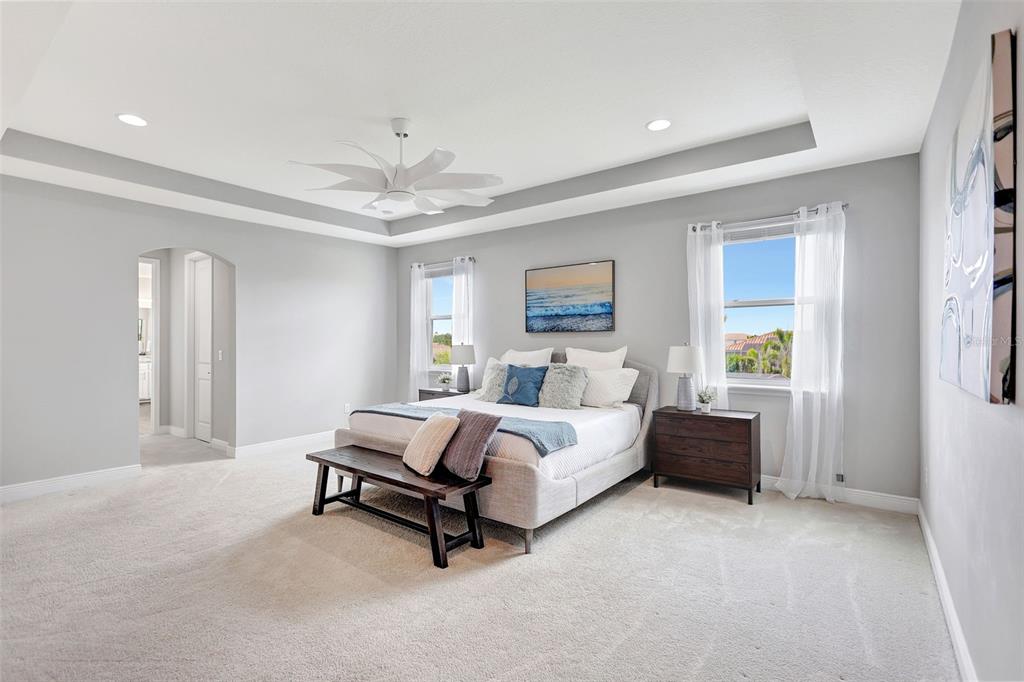 Bradenton, Florida, 34212, United States, 5 Bedrooms Bedrooms, ,5 BathroomsBathrooms,Residential,For Sale,1917227