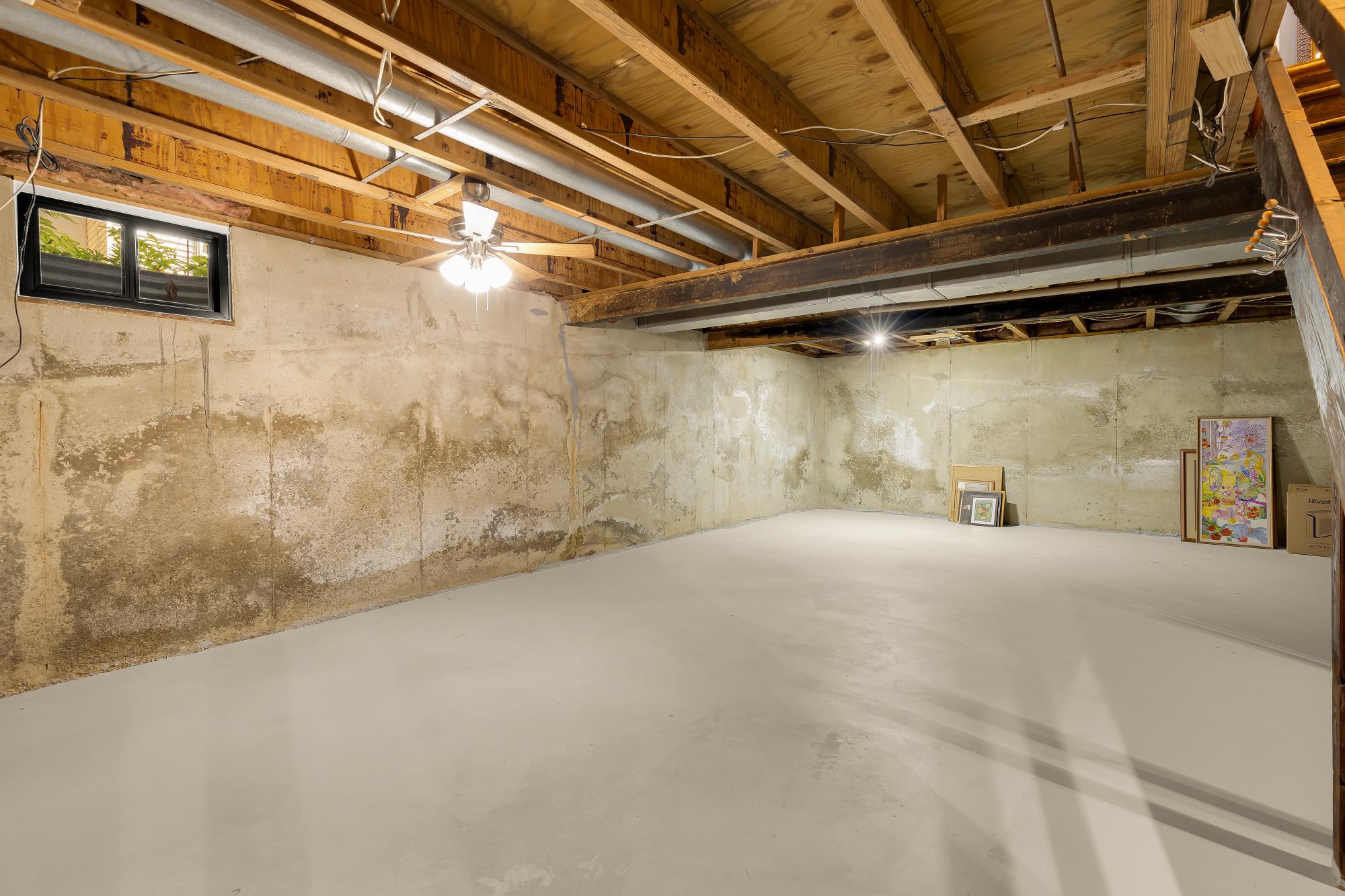  9913 Kingsbridge Drive, Fairfax, VA, 22031 - 物件實景