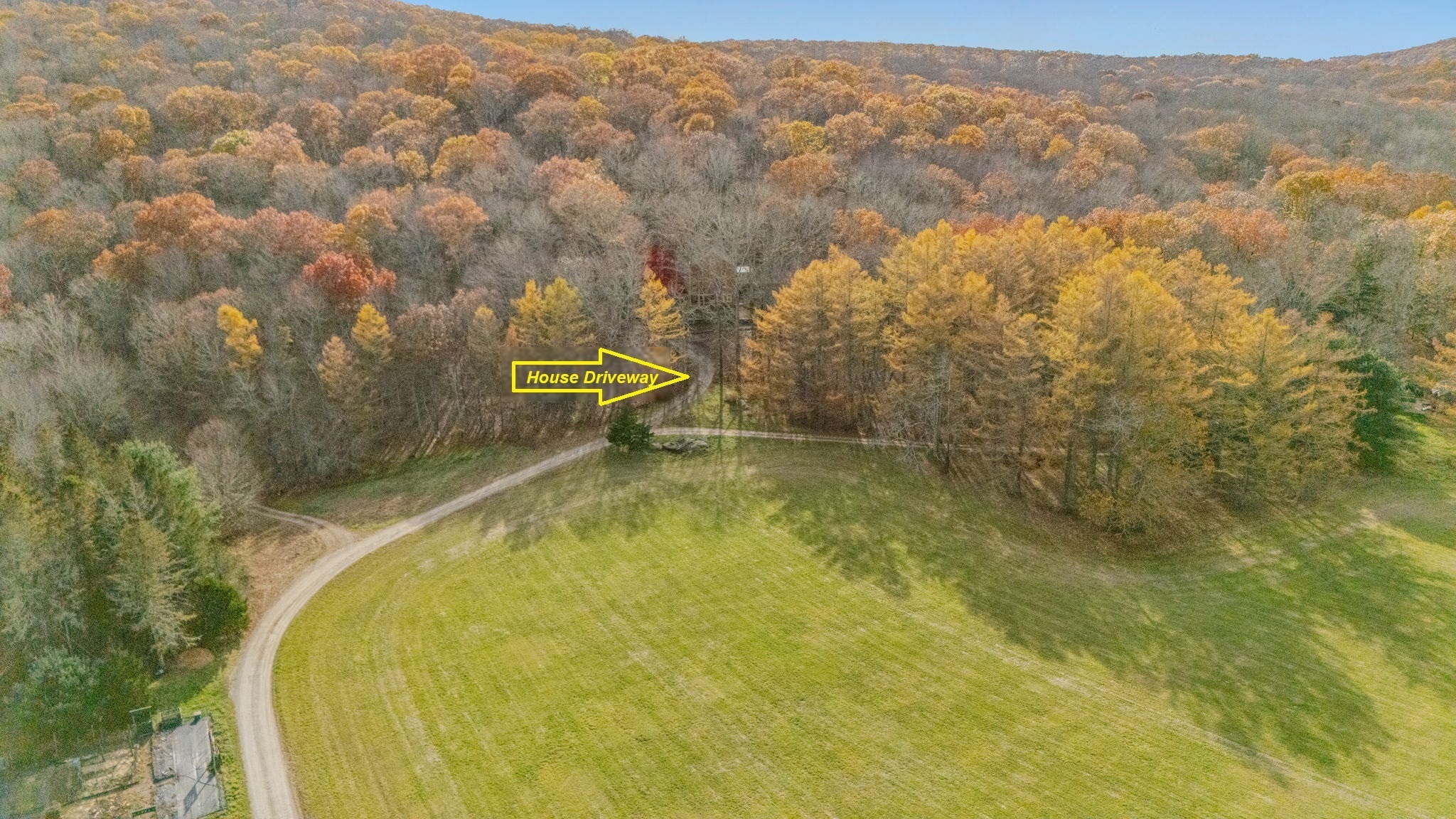 Lyme, Connecticut, 06371, United States, 2 Bedrooms Bedrooms, ,3 BathroomsBathrooms,Residential,For Sale,1991531