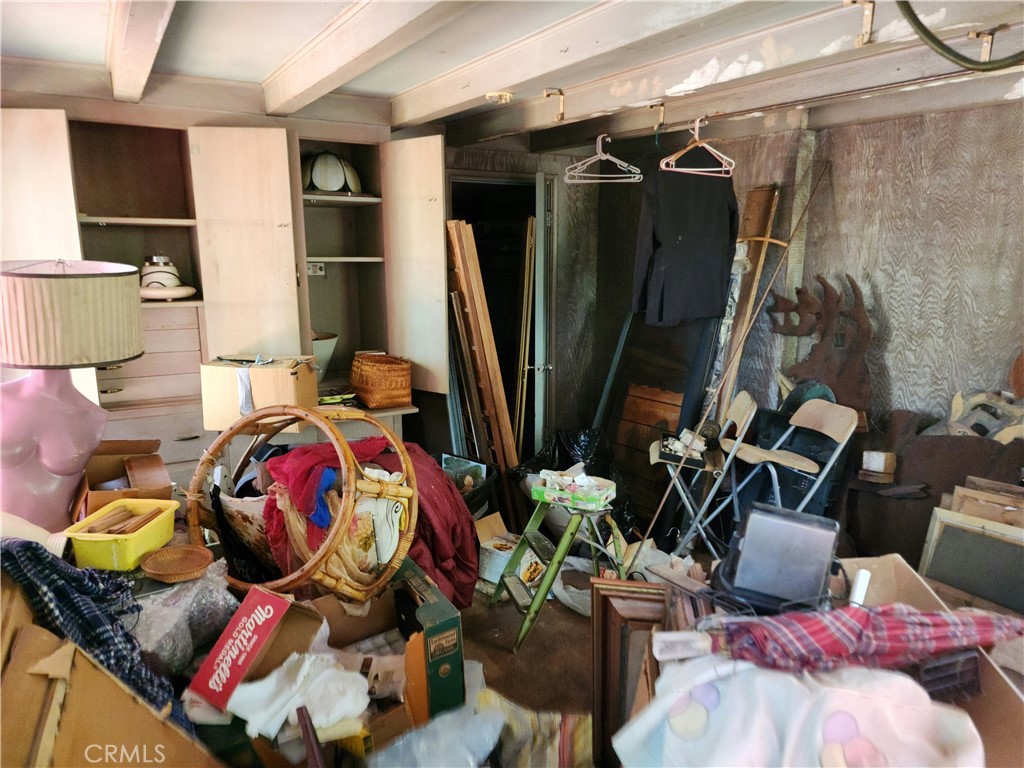 Riverside, California, 92501, United States, 4 Bedrooms Bedrooms, ,2 BathroomsBathrooms,Residential,For Sale,1966223