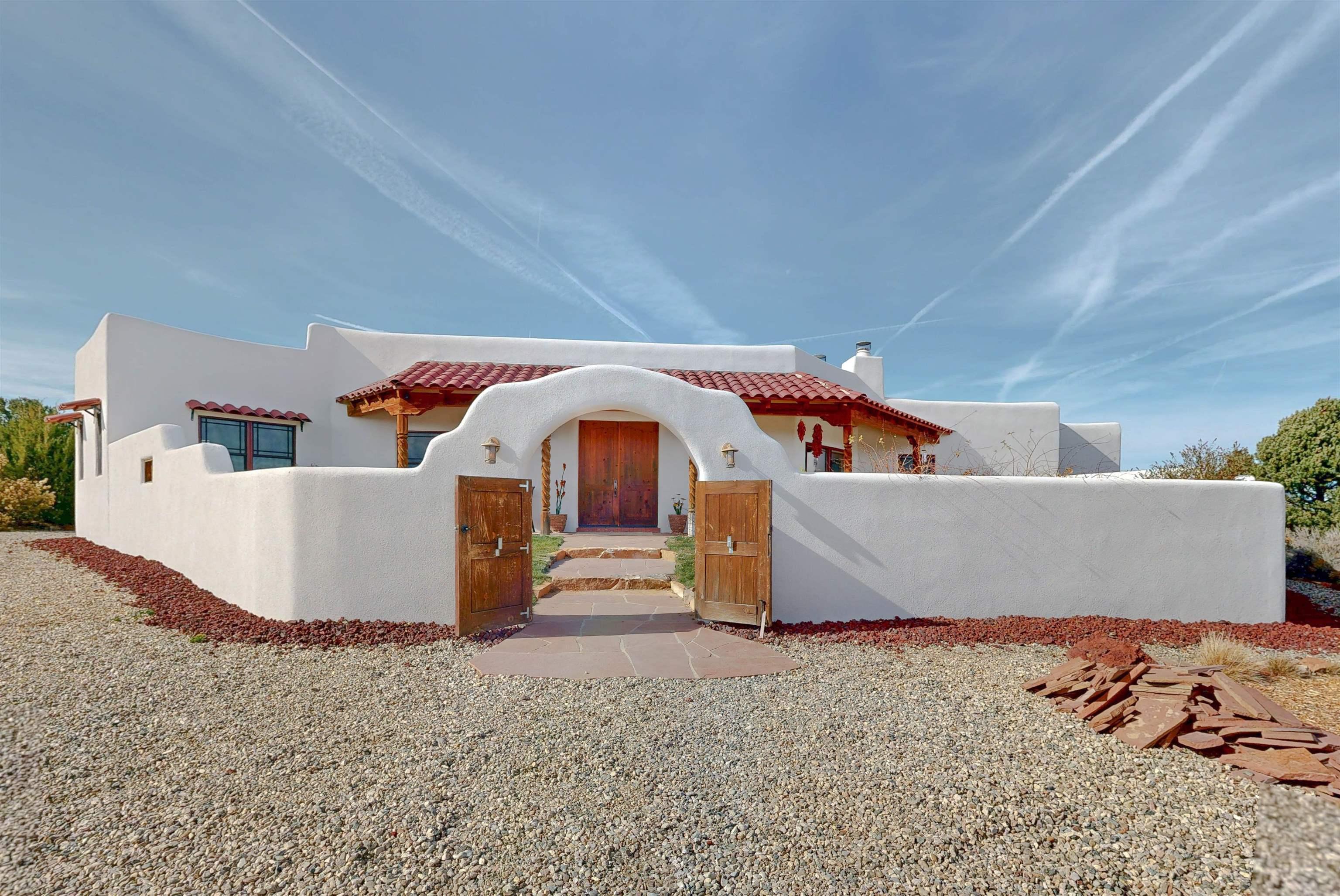 Ranchos De Taos, New Mexico, 87557-2740, United States, 3 Bedrooms Bedrooms, ,3 BathroomsBathrooms,Residential,For Sale,1998521
