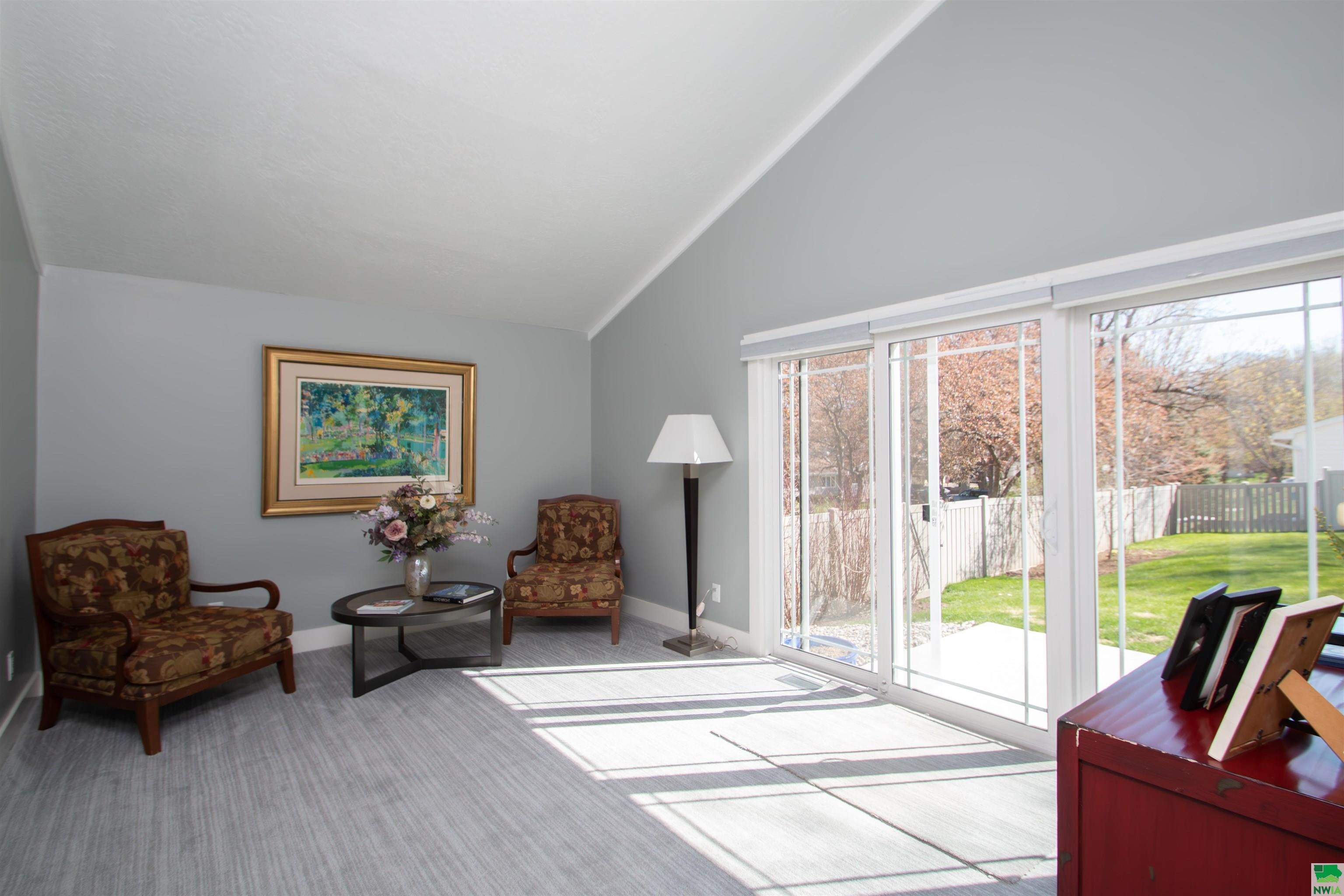 Sioux City, Iowa, 51104, United States, 5 Bedrooms Bedrooms, ,3 BathroomsBathrooms,Residential,For Sale,1921343