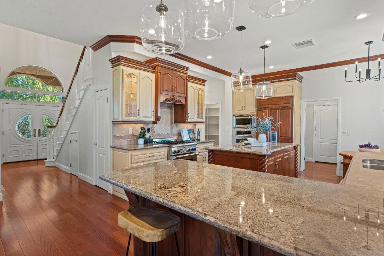 El Dorado Hills, California, 95762, United States, 4 Bedrooms Bedrooms, ,3 BathroomsBathrooms,Residential,For Sale,1987748