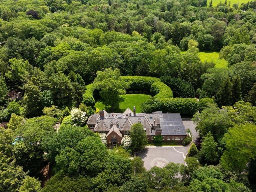 Brookline, Massachusetts, 02445, United States, 6 Bedrooms Bedrooms, ,8 BathroomsBathrooms,Residential,For Sale,1839971