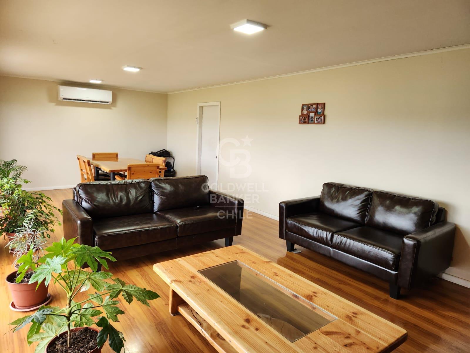 Frutillar, Chile, 9 Bedrooms Bedrooms, ,5 BathroomsBathrooms,Residential,For Sale,1958195