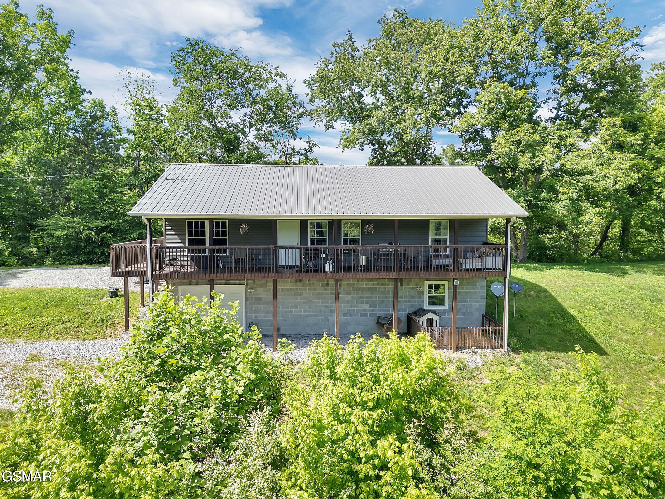 Bybee, Tennessee, 37713, United States, 4 Bedrooms Bedrooms, ,2 BathroomsBathrooms,Residential,For Sale,1980486