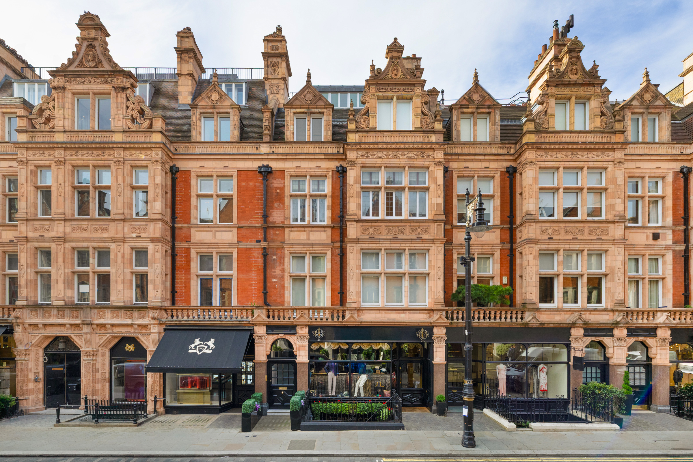  A Grand Mayfair Apartment Overlooking Mount Street Gardens - 物件實景