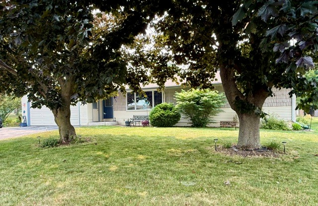 Lansing Ave, Sturgeon Bay, WI 54235