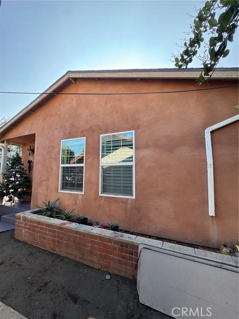 Los Angeles, California, 90044, United States, ,Residential,For Sale,2005968