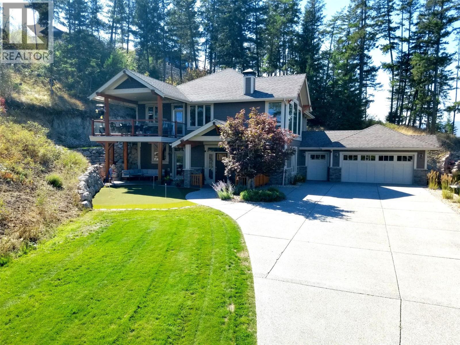 VERNON, British Columbia, V1H 1Y5, CA, 4 Bedrooms Bedrooms, ,2 BathroomsBathrooms,Residential,For Sale,1948063
