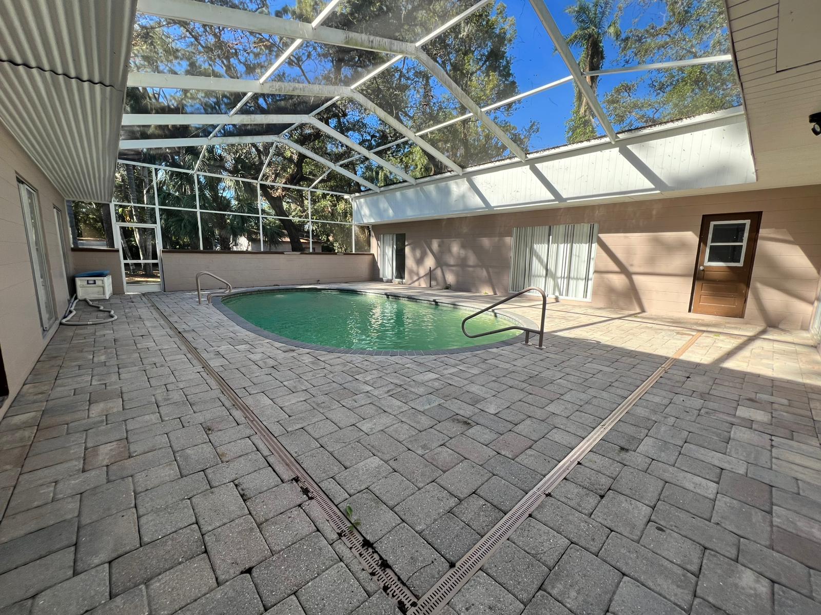 Temple Terrace, Florida, 33617, United States, 5 Bedrooms Bedrooms, ,3 BathroomsBathrooms,Residential,For Sale,1980610