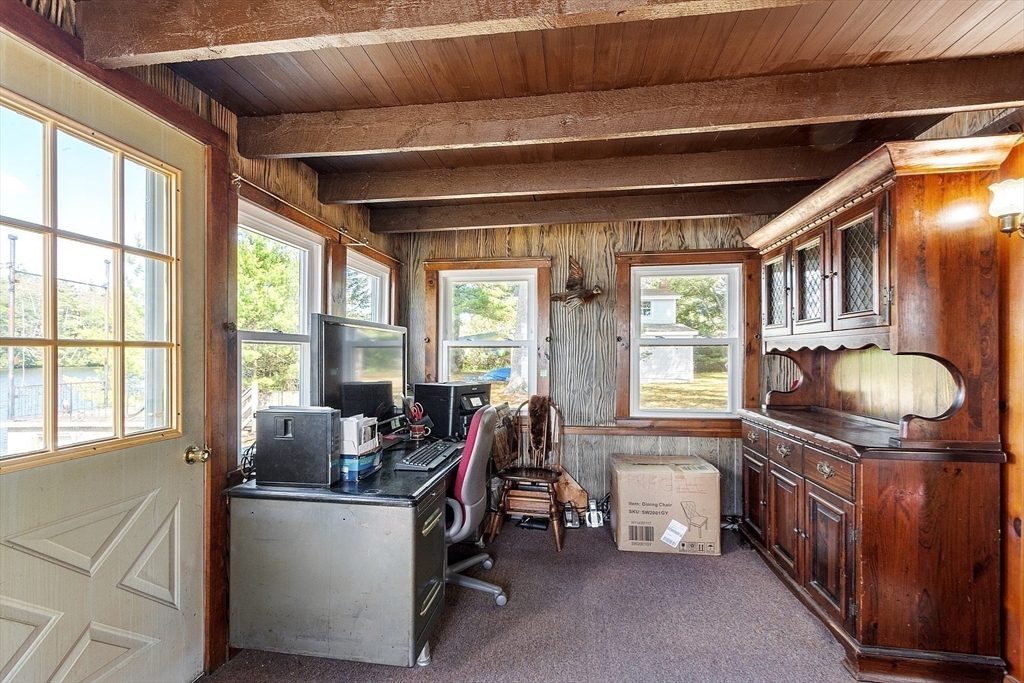 Ashburnham, Massachusetts, 01430, United States, 2 Bedrooms Bedrooms, ,1 BathroomBathrooms,Residential,For Sale,1923929