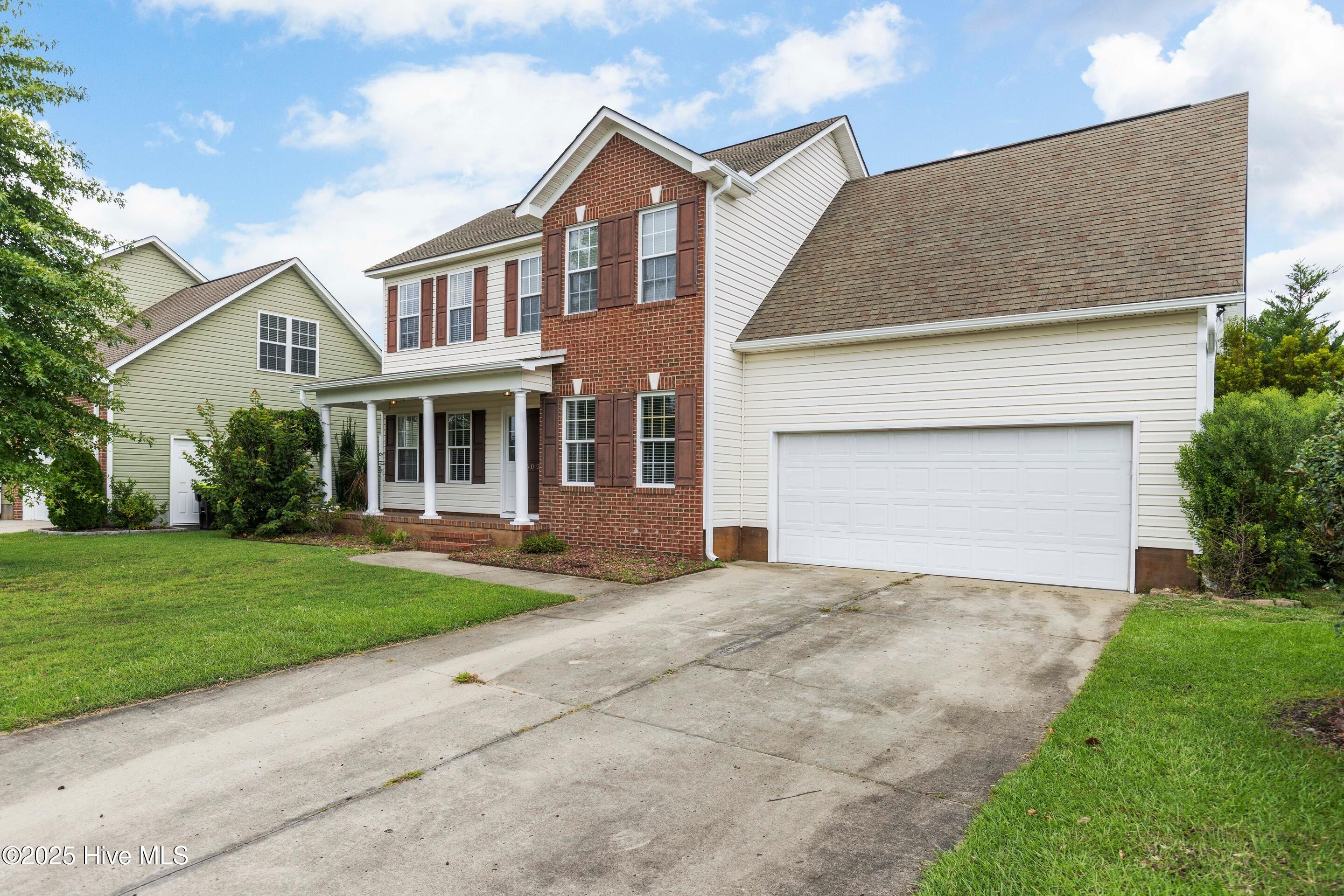 Wilmington, North Carolina, 28412, United States, 4 Bedrooms Bedrooms, ,3 BathroomsBathrooms,Residential,For Sale,1932044
