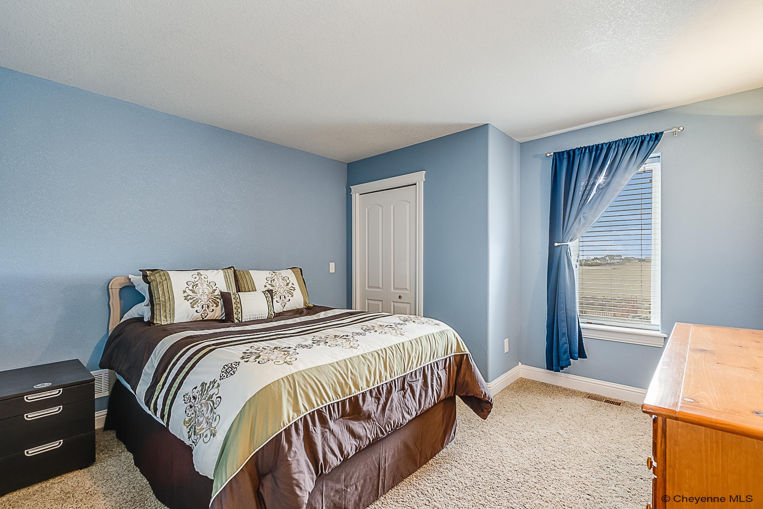 Cheyenne, Wyoming, 82009, United States, 5 Bedrooms Bedrooms, ,3 BathroomsBathrooms,Residential,For Sale,1890970