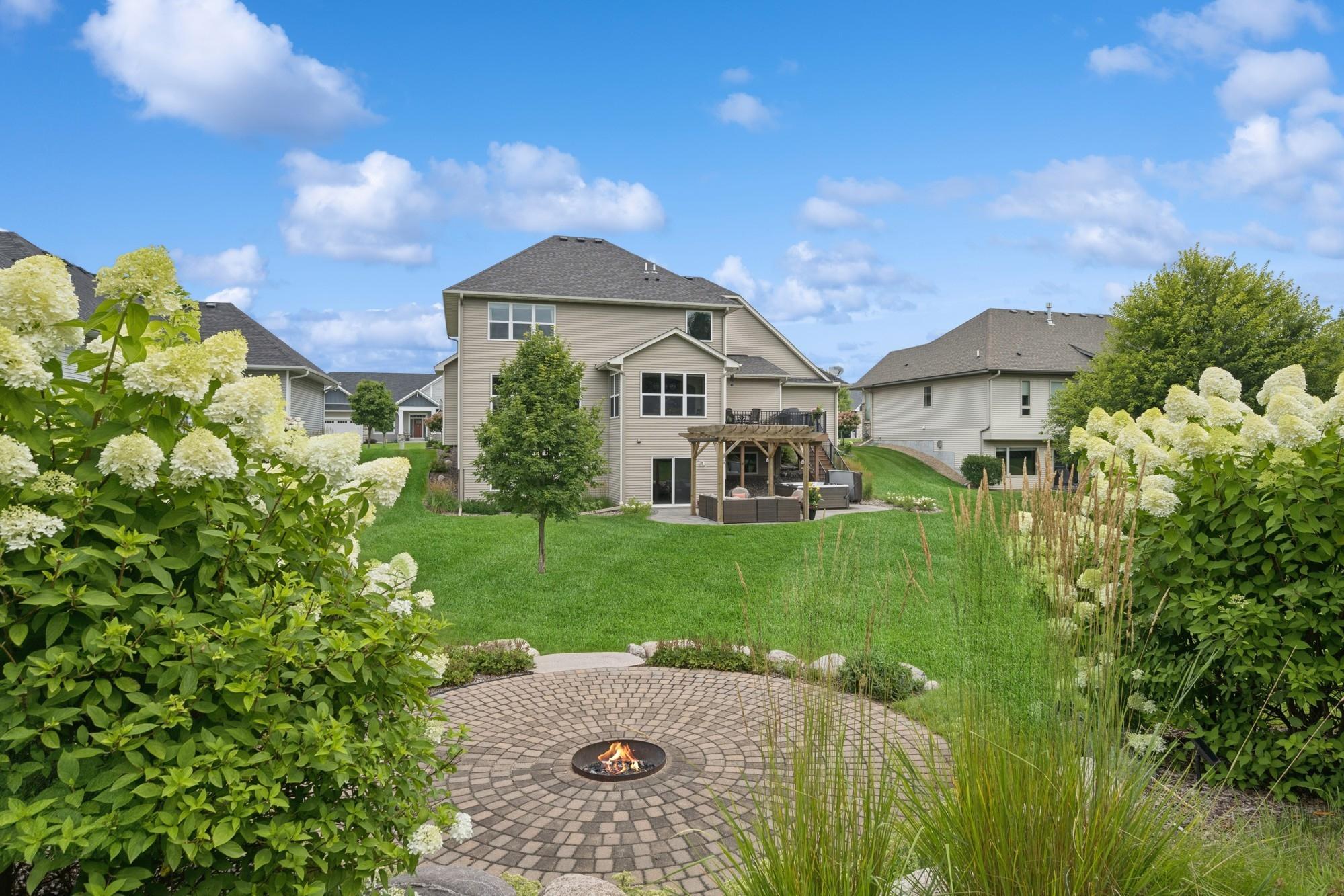 Brooklyn Park, Minnesota, 55445, United States, 5 Bedrooms Bedrooms, ,3 BathroomsBathrooms,Residential,For Sale,1991127