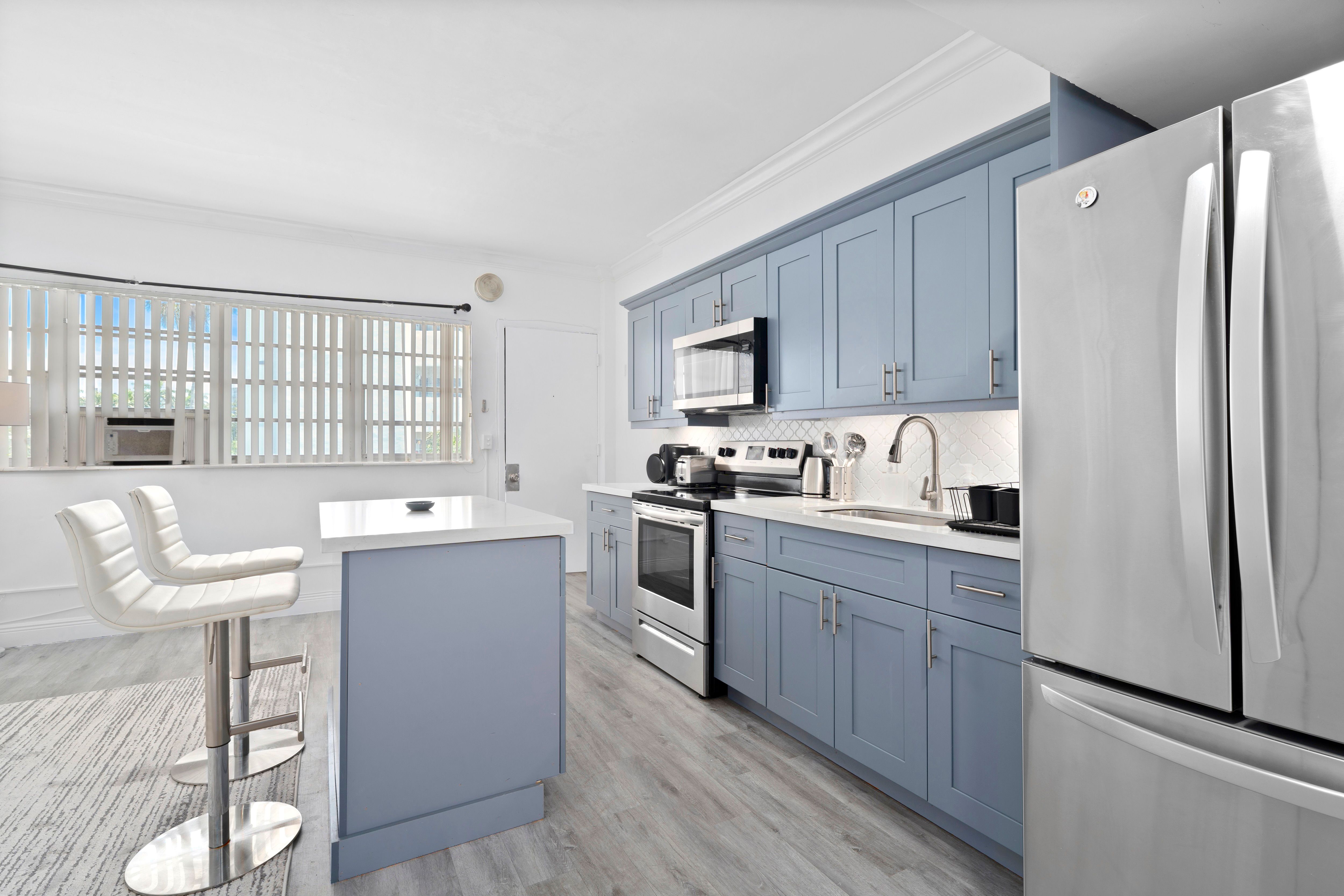  26 Diplomat Pkwy, Hallandale Beach, FL, 33009 - 物件實景