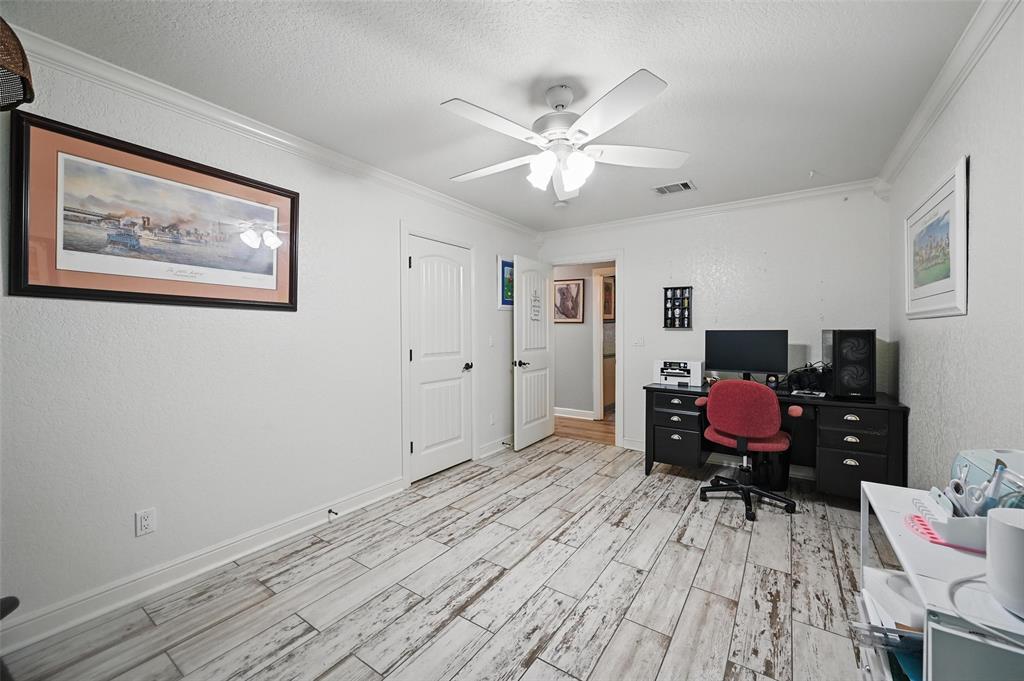 Cleburne, Texas, 76031, United States, 4 Bedrooms Bedrooms, ,4 BathroomsBathrooms,Residential,For Sale,1827195