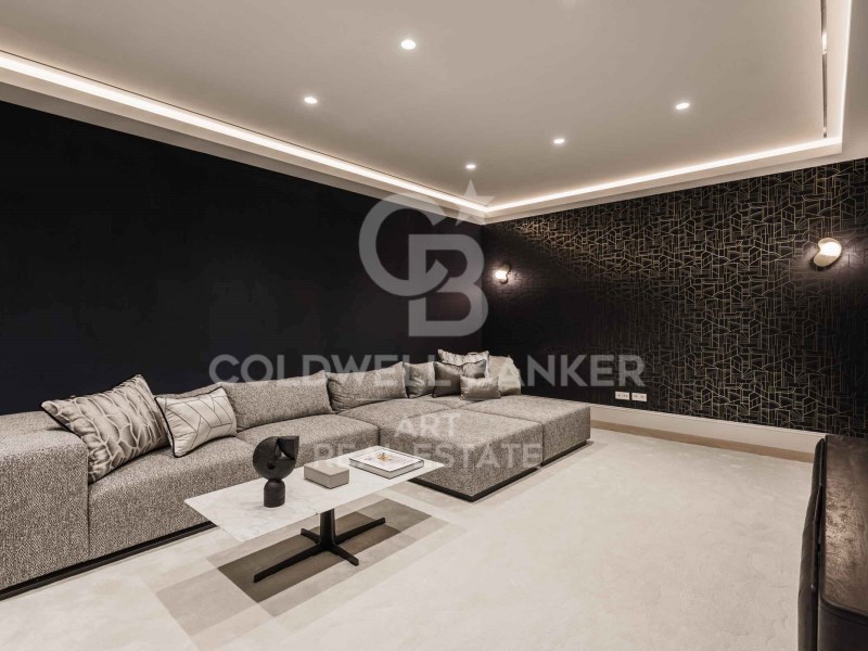 Marbella, Andalusia, ES, 4 Bedrooms Bedrooms, ,5 BathroomsBathrooms,Residential,For Sale,1804781