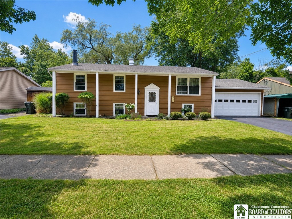 Virginia Blvd, Jamestown, NY 14701