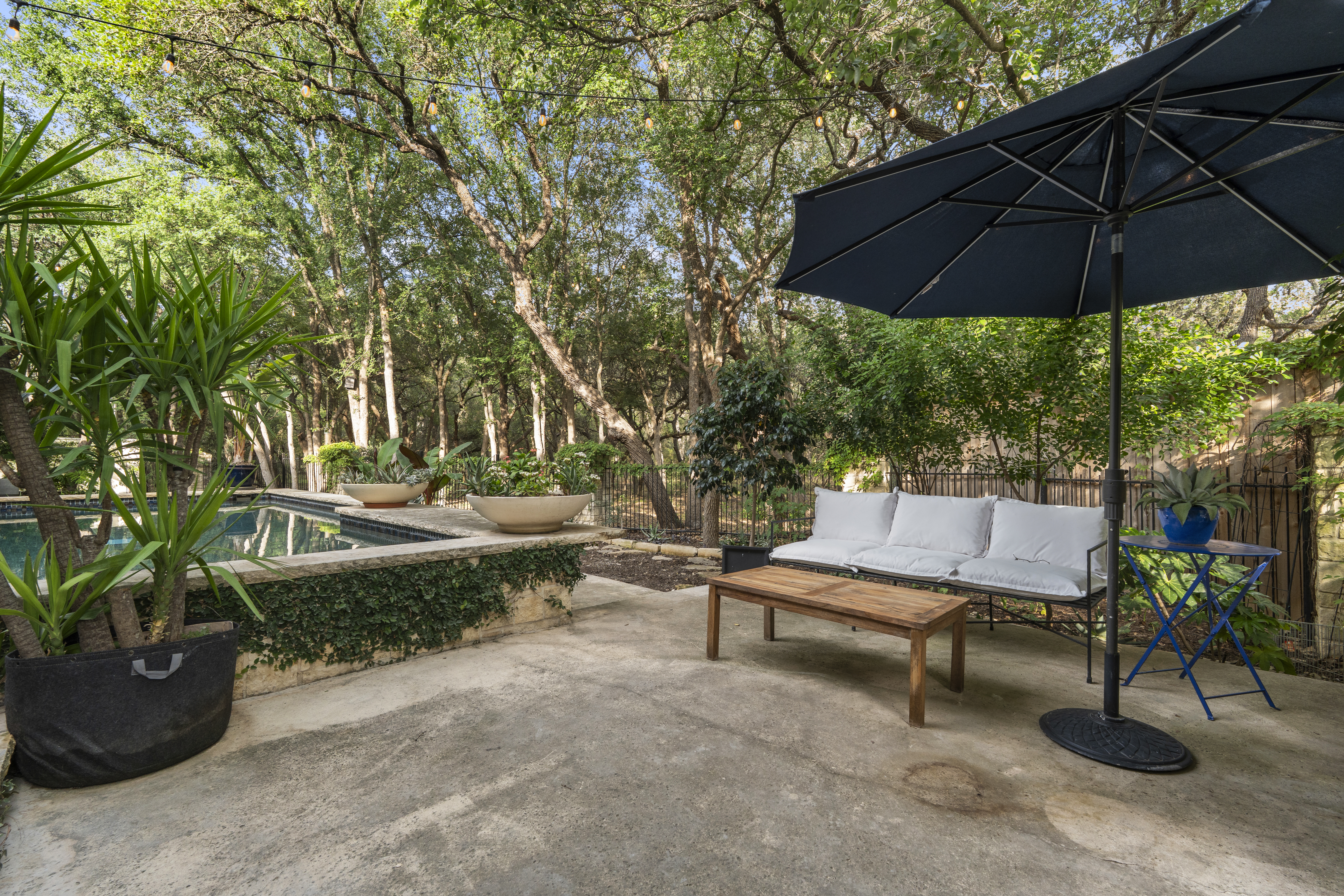  Stunning Greenbelt Estate in The Elms with Pool & Casita - 物件實景