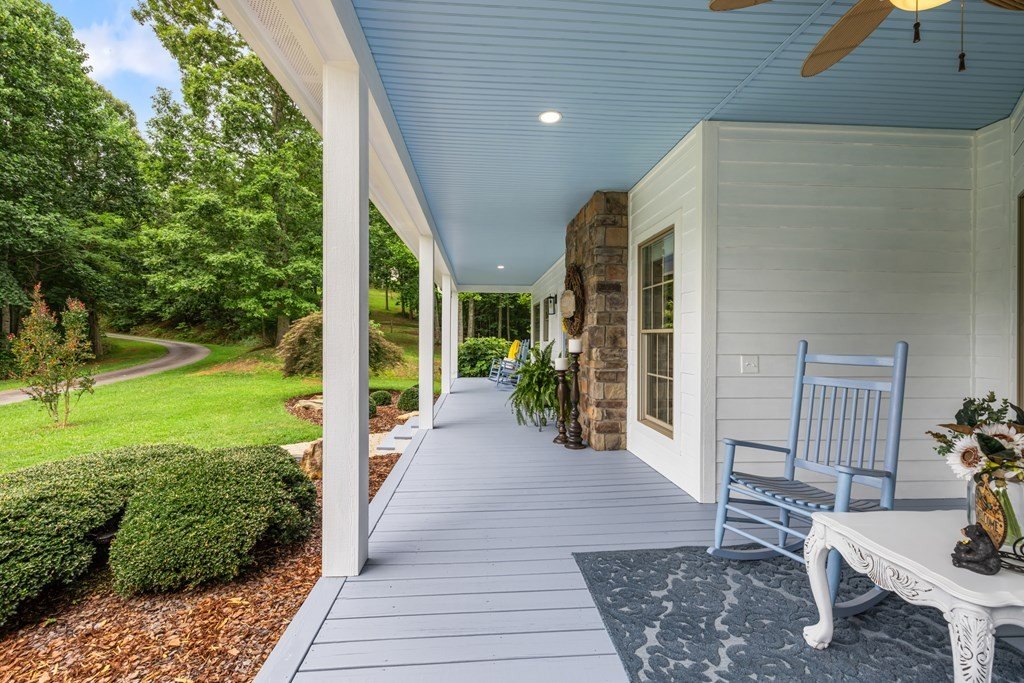 Warne, North Carolina, 28909, United States, 3 Bedrooms Bedrooms, ,3 BathroomsBathrooms,Residential,For Sale,1878165