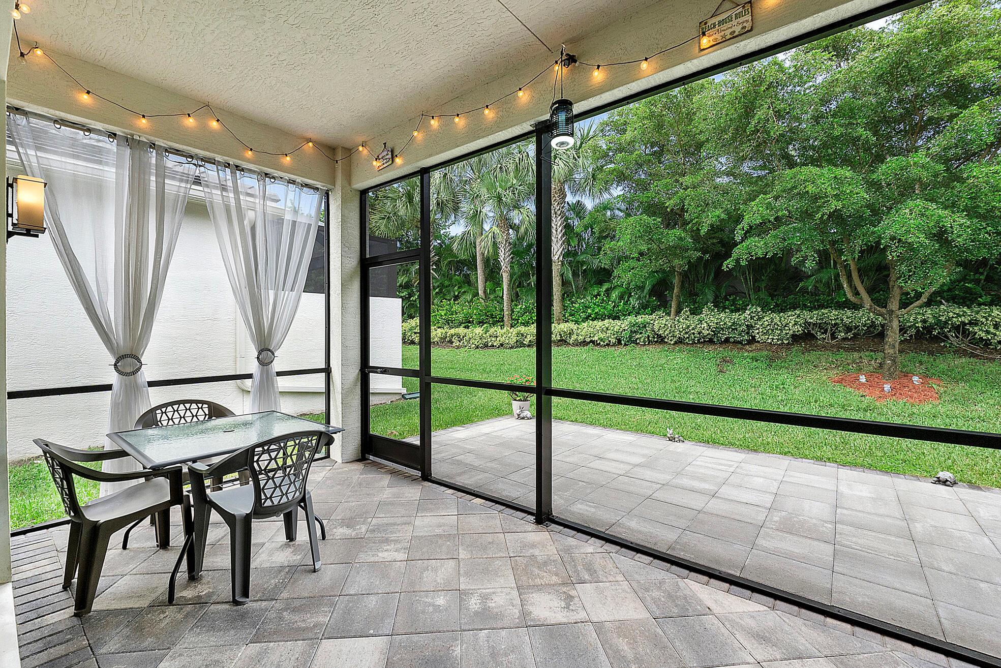 Boynton Beach, Florida, 33473, United States, 2 Bedrooms Bedrooms, ,2 BathroomsBathrooms,Residential,For Sale,1900739