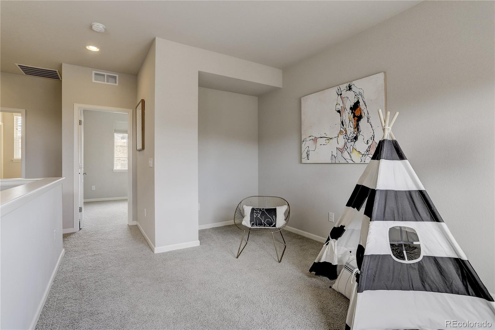 11952 W Quarles Avenue, Littleton, Colorado, 80127, United States, 5 Bedrooms Bedrooms, ,4 BathroomsBathrooms,Residential,For Sale,11952 W Quarles Avenue,1664272