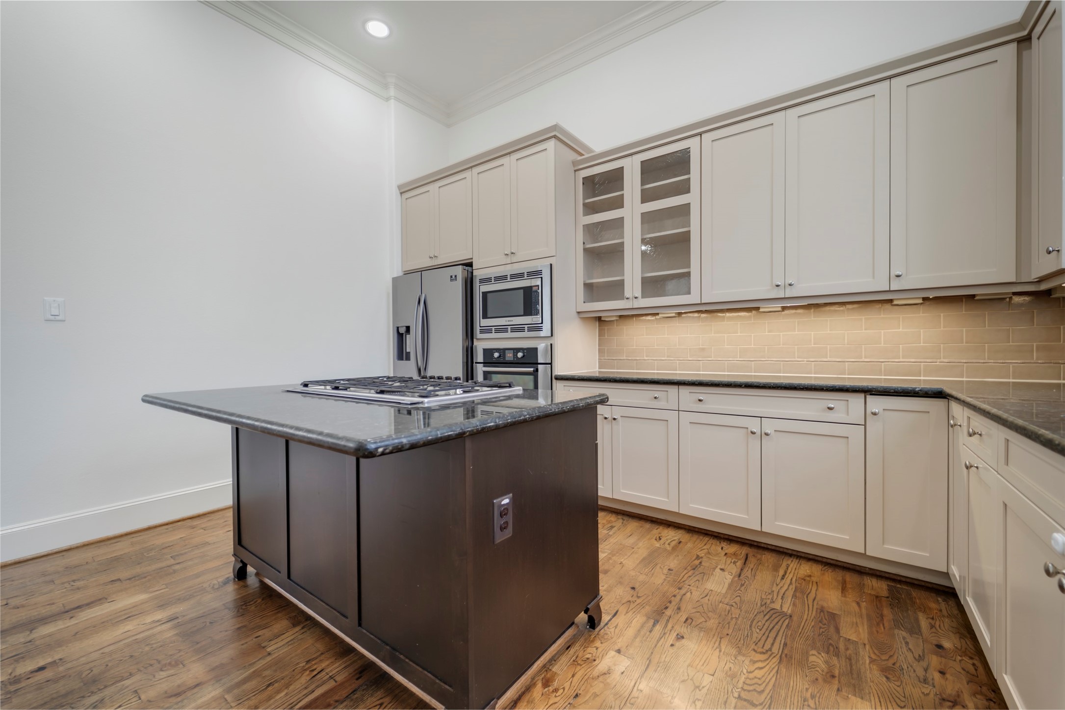 Houston, Texas, 77080, United States, 3 Bedrooms Bedrooms, ,5 BathroomsBathrooms,Residential,For Sale,1939348