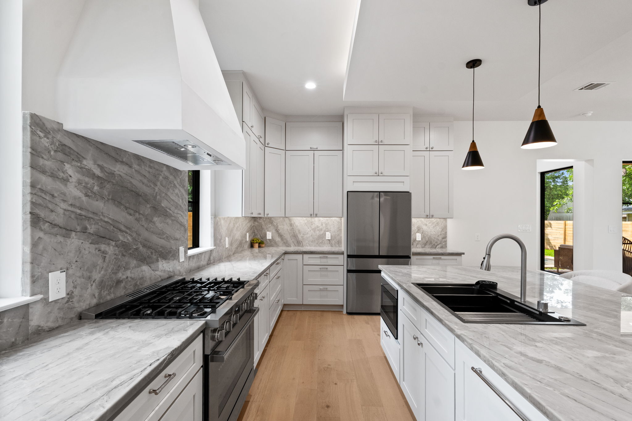  Contemporary Design with Timeless Architecture in South Austin - 物件實景