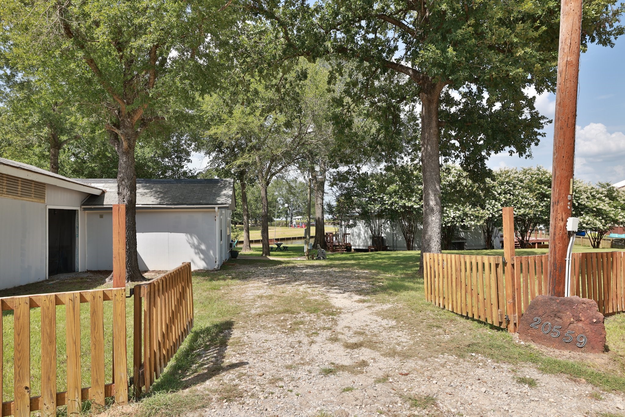  20559 Red Bud Court, Thornton, TX, 76687 - 物件實景
