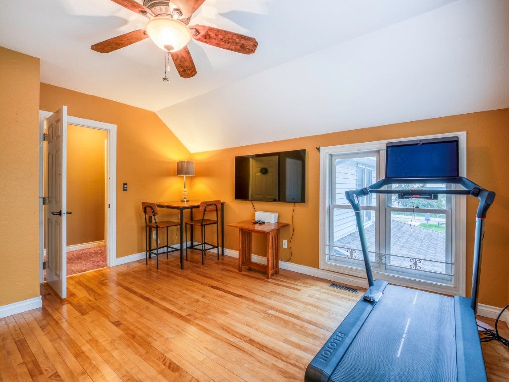 Bemidji, Minnesota, 56601, United States, 6 Bedrooms Bedrooms, ,2 BathroomsBathrooms,Residential,For Sale,2000102